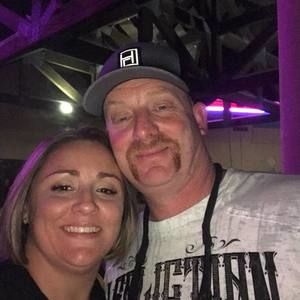 Meet your Posher, Cynthia